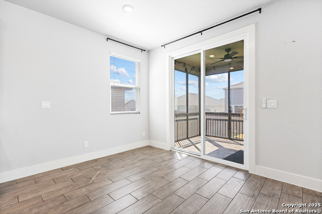 Image 12 of 37 For 7333 Walkers Loop