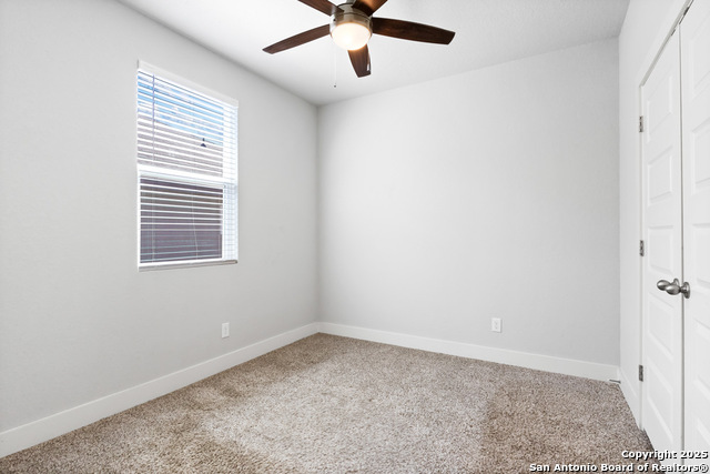 Image 23 of 37 For 7333 Walkers Loop