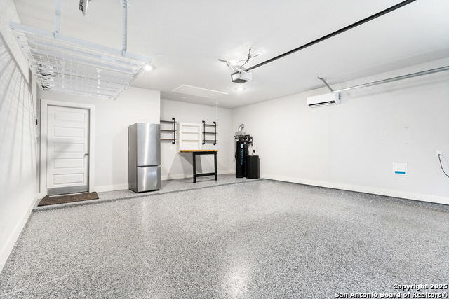 Image 29 of 37 For 7333 Walkers Loop