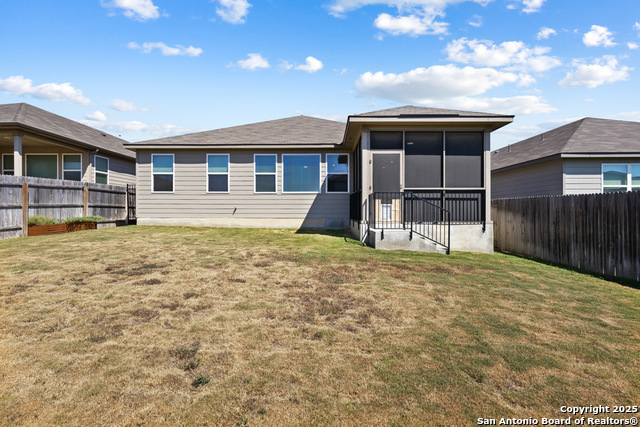 Image 36 of 37 For 7333 Walkers Loop