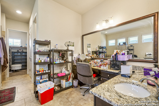 Image 19 of 30 For 4603 Camden Heights