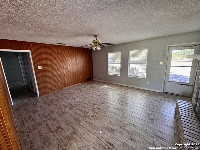 Image 7 of 10 For 512 Low Meadow