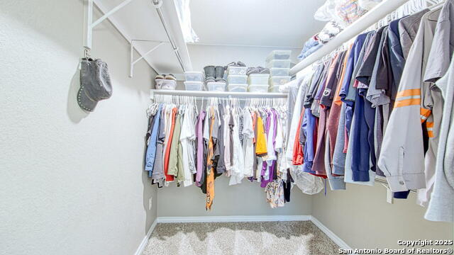 Image 39 of 48 For 11224 Hill Top Bend