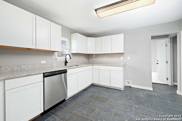 Image 26 of 38 For 109 Blue Bonnet