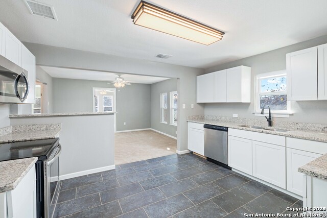 Image 28 of 38 For 109 Blue Bonnet