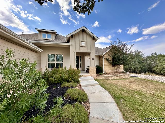 Image 2 of 48 For 440 Chinook