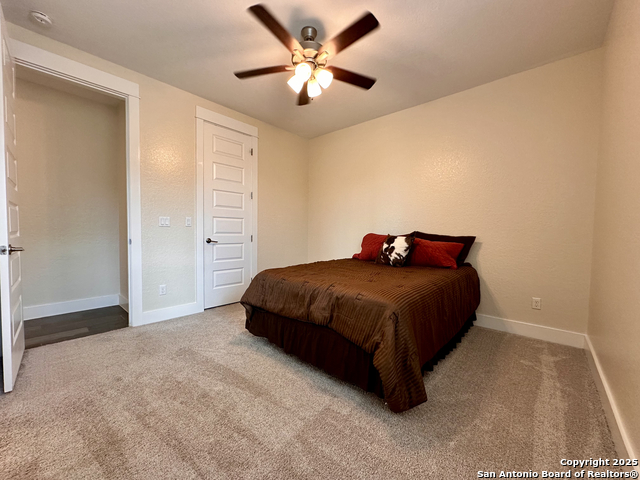 Image 29 of 48 For 440 Chinook