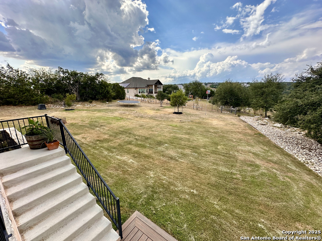 Image 33 of 48 For 440 Chinook