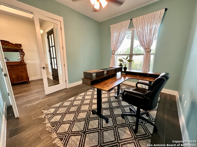 Image 7 of 48 For 440 Chinook