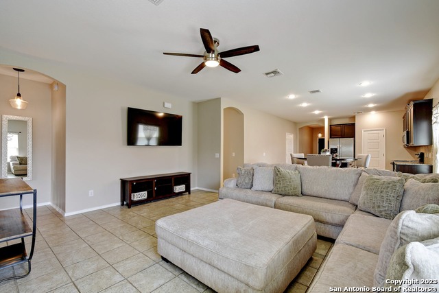 Image 4 of 25 For 10630 Blue Wolf Pier