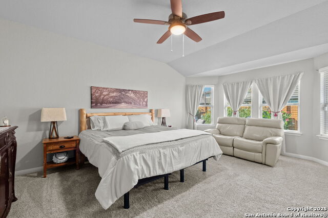 Listing photo id 10 for 1226 Lennea Garden