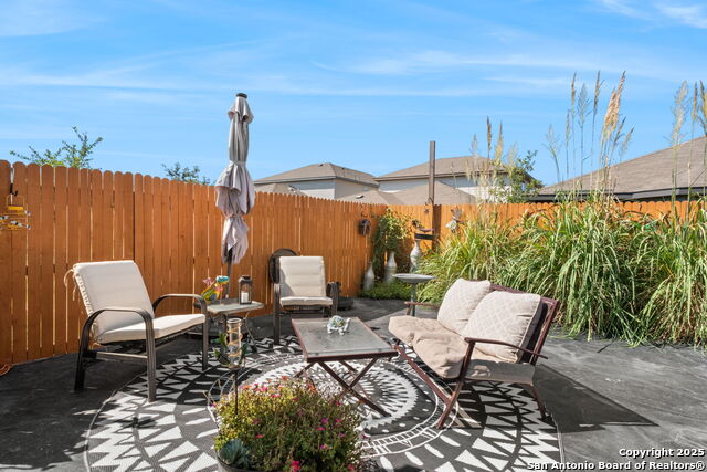 Listing photo id 22 for 1226 Lennea Garden