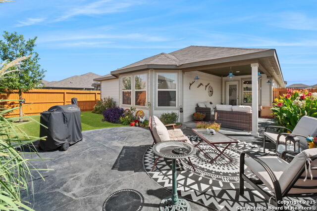 Listing photo id 23 for 1226 Lennea Garden