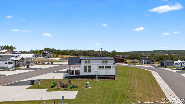 Image 22 of 45 For 5386 Ranch Road 1376 #19