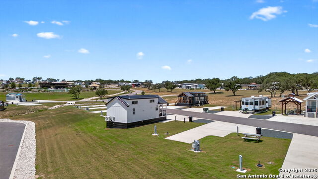 Image 24 of 45 For 5386 Ranch Road 1376 #19