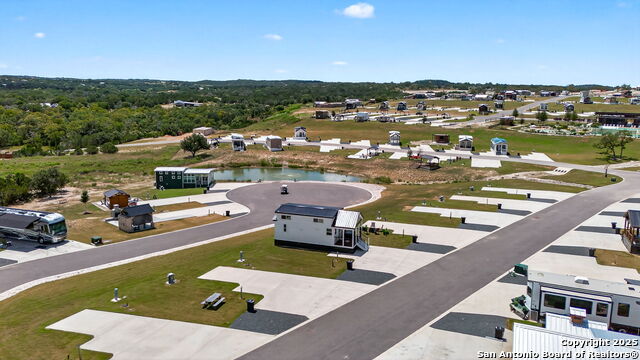 Image 27 of 45 For 5386 Ranch Road 1376 #19