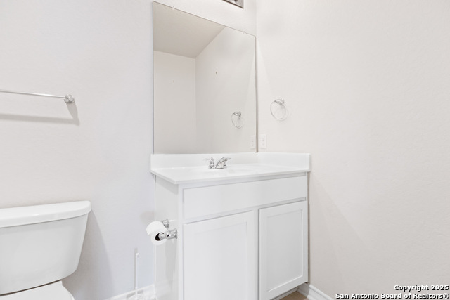 Image 29 of 53 For 13110 Needle Grass