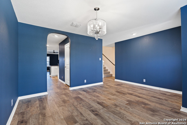 Image 7 of 53 For 13110 Needle Grass