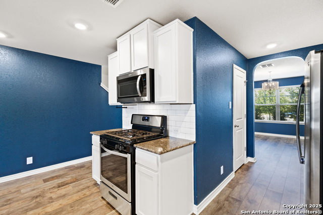 Image 8 of 53 For 13110 Needle Grass