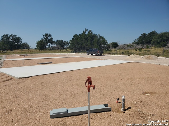 Image 4 of 12 For 5386 Ranch Road 1376 #355