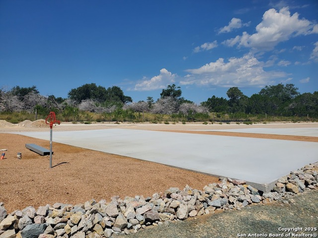 Image 6 of 12 For 5386 Ranch Road 1376 #355