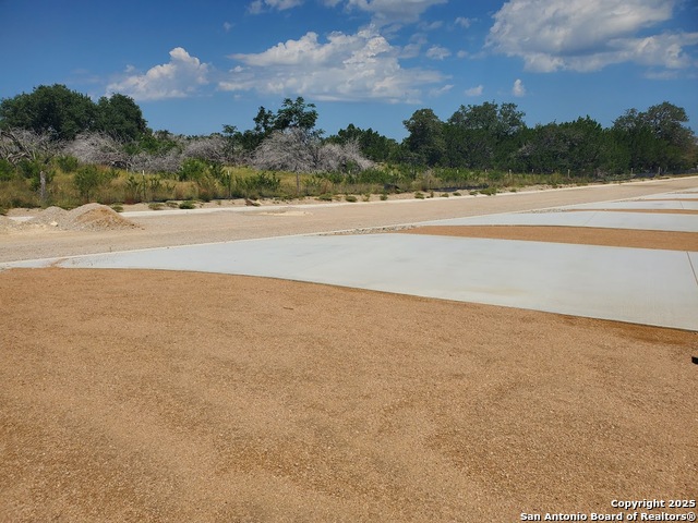 Image 8 of 12 For 5386 Ranch Road 1376 #355