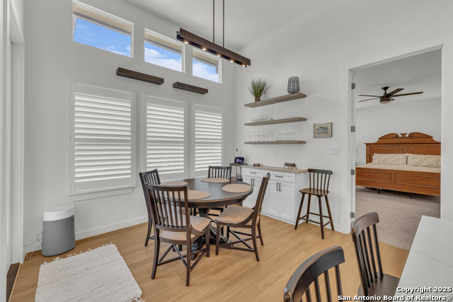 Image 19 of 40 For 2437 Kookaburra