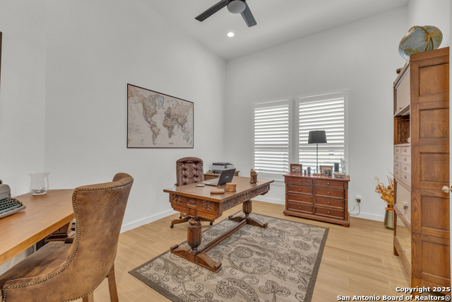 Image 6 of 40 For 2437 Kookaburra