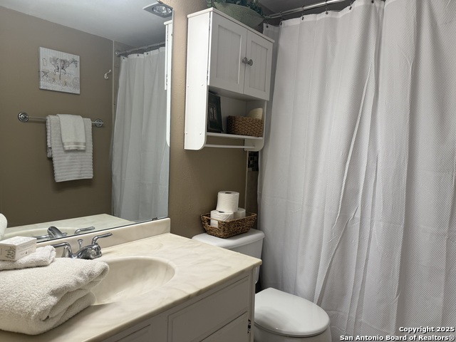 Image 6 of 8 For 8702 Village 811