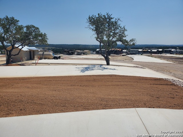 Image 3 of 10 For 5386 Ranch Road 1376 #263