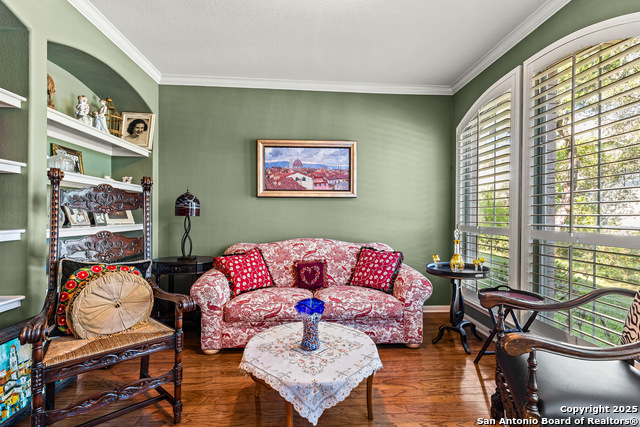 Image 10 of 55 For 19303 Hill Meadow
