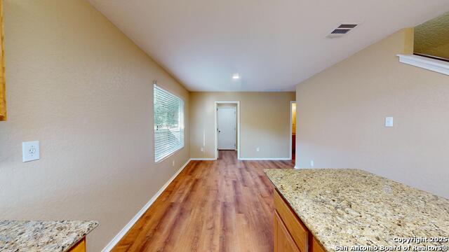 Image 14 of 46 For 117 Foxglove Pass