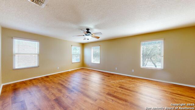 Image 33 of 46 For 117 Foxglove Pass