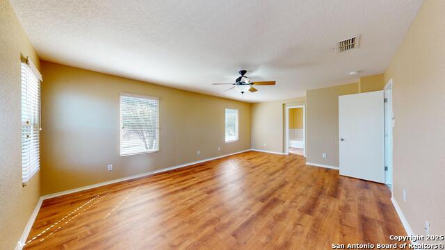 Image 34 of 46 For 117 Foxglove Pass