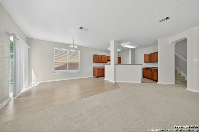 Image 14 of 33 For 221 Springtree Cove