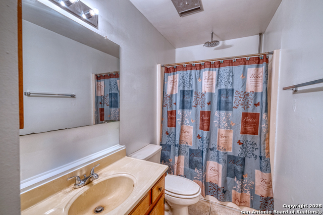 Image 13 of 28 For 144 Vanham  