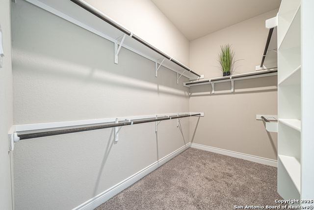 Image 24 of 36 For 1180 Cadogan Squire