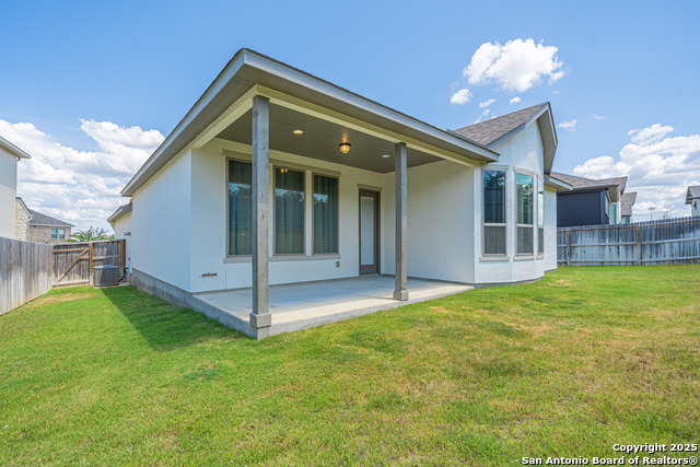 Image 27 of 36 For 1180 Cadogan Squire