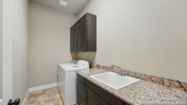Image 22 of 46 For 8210 Roy Ln  