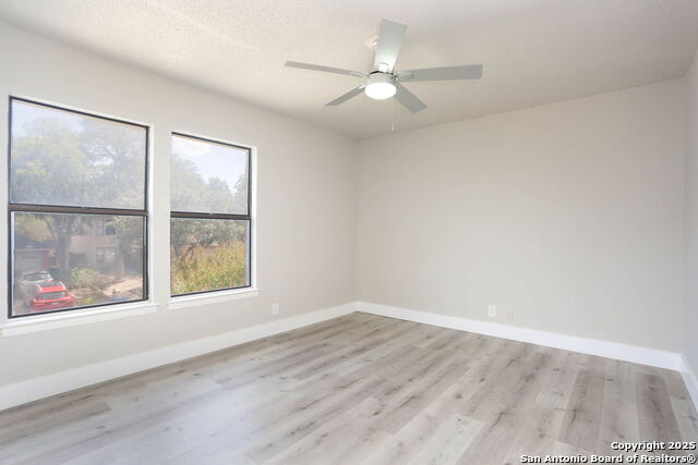 Image 14 of 20 For 7675 Aspen Park