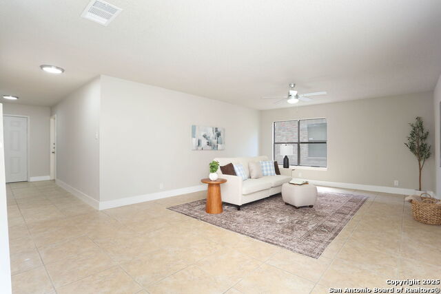 Image 6 of 20 For 7675 Aspen Park