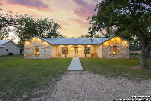 Details for 370 Johnny Seibert, Leakey, TX 78873