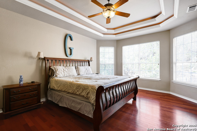 Image 3 of 42 For 245 Deer Cross