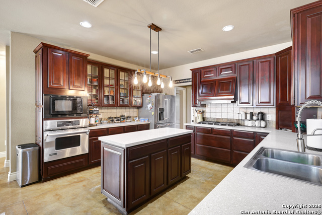 Image 37 of 42 For 245 Deer Cross