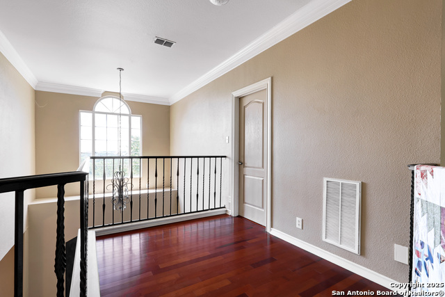 Image 42 of 42 For 245 Deer Cross