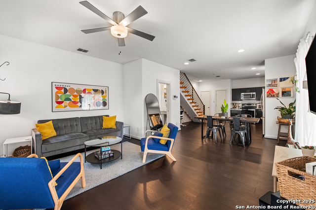 Details for 704 Cherry N, San Antonio, TX 78202