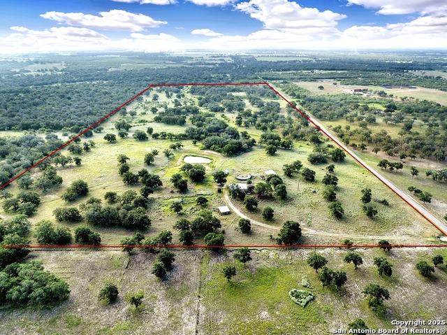 Details for 2802 County Road 434, Stockdale, TX 78160