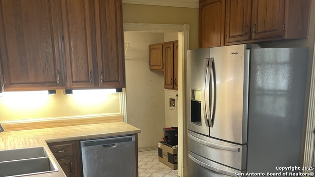 Image 10 of 18 For 6932 Green Valley Rd