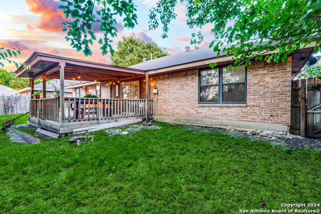 Image 21 of 23 For 720 Belmont