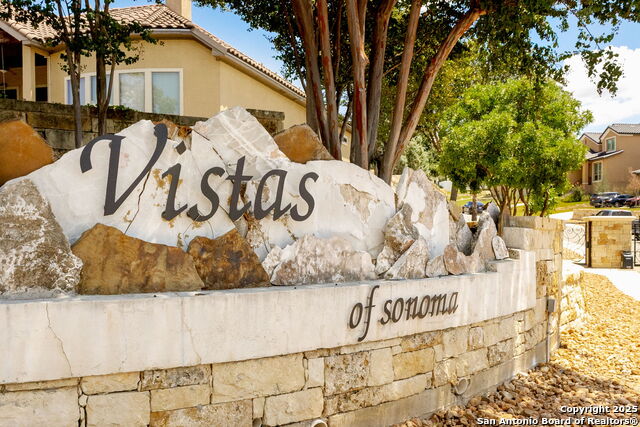 Image 2 of 10 For 8451 Sierra Hermosa